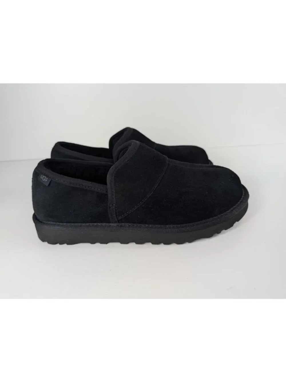 UGG Black Suede Slip-On Moccasin Shoes Men's Size 8 Durable Rubber Sole